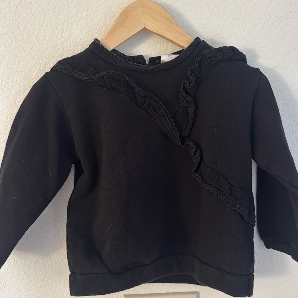 Zara Black Sweatshirt